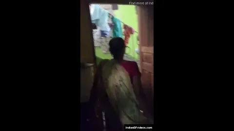 Angry bhabhi strips fully naked during fight with In-Laws viral nude meltdown mms leak